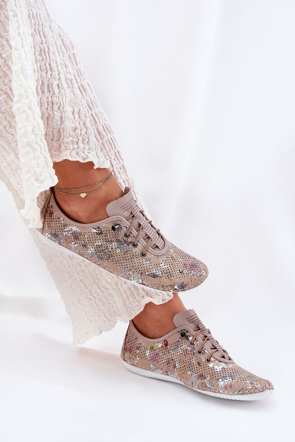 Half shoes model 212549 Step in style