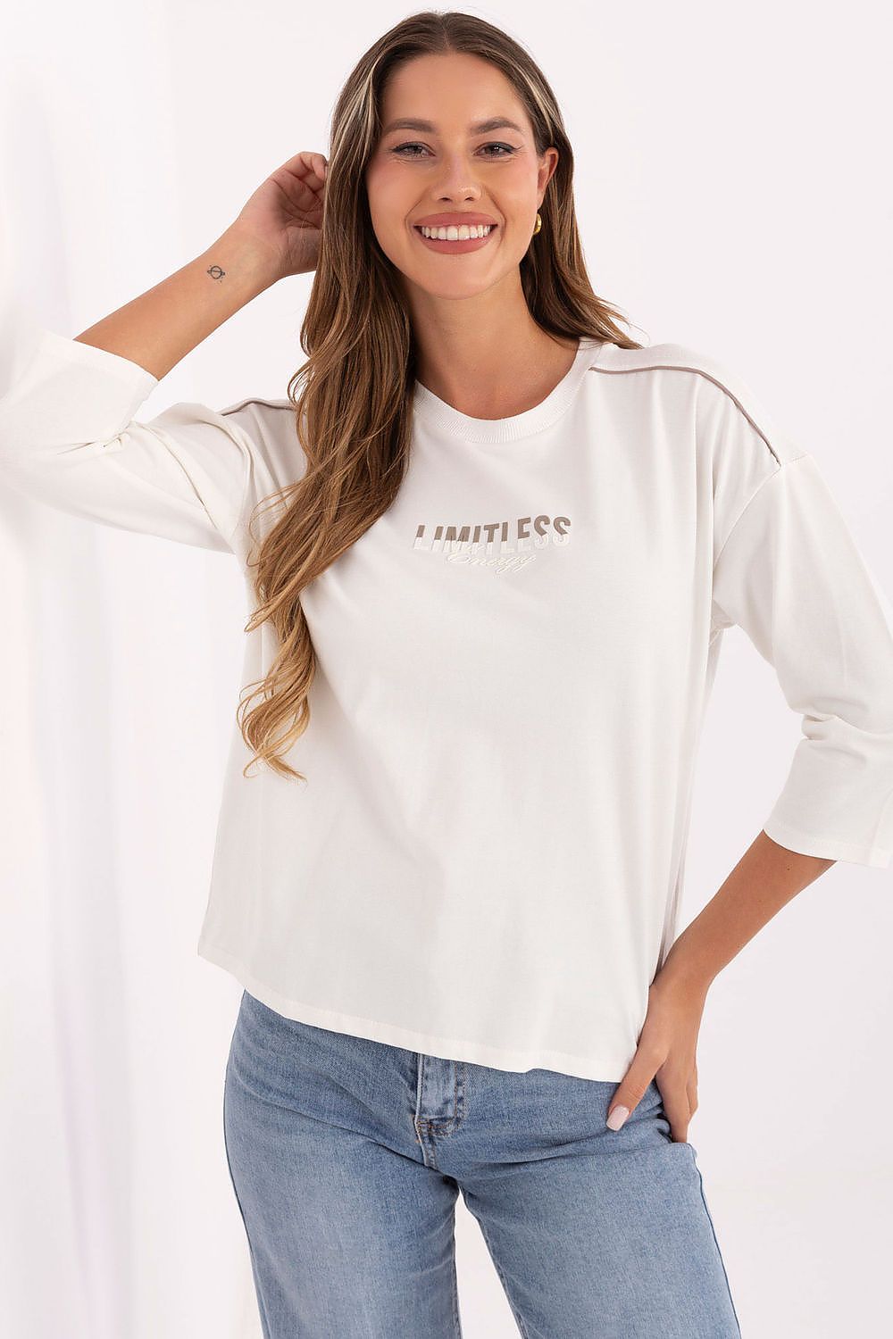 Blouse model 218838 Relevance