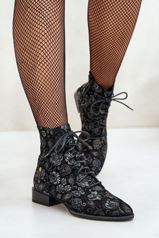 Boots model 200092 Step in style 