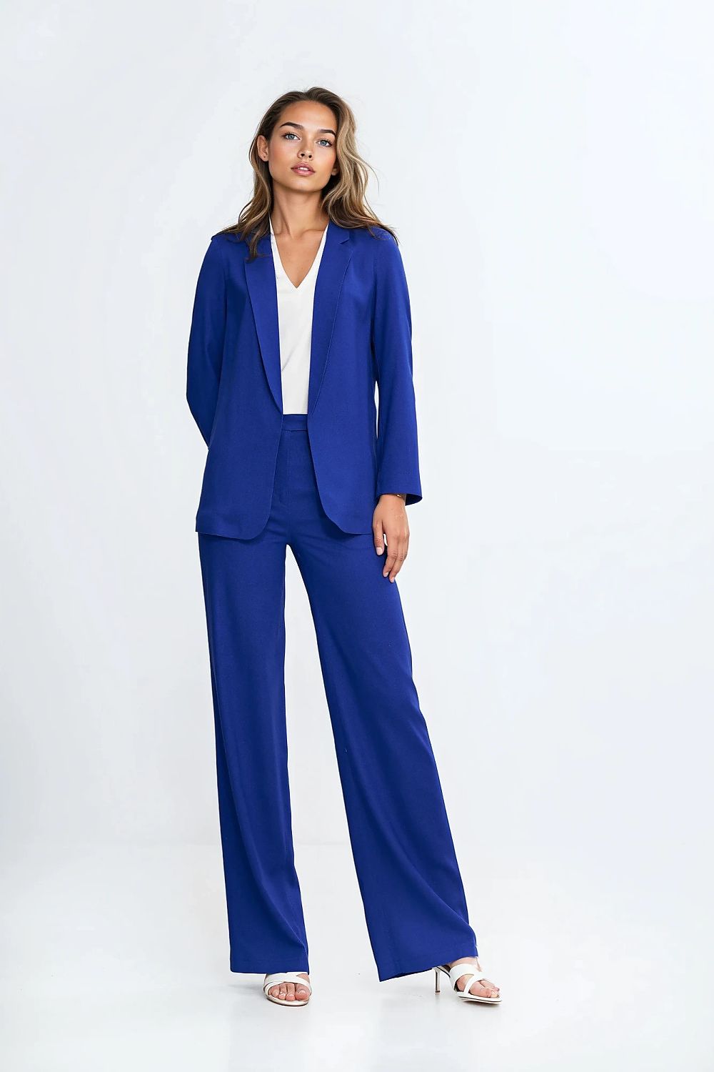  Trousers model 211798 Nife 