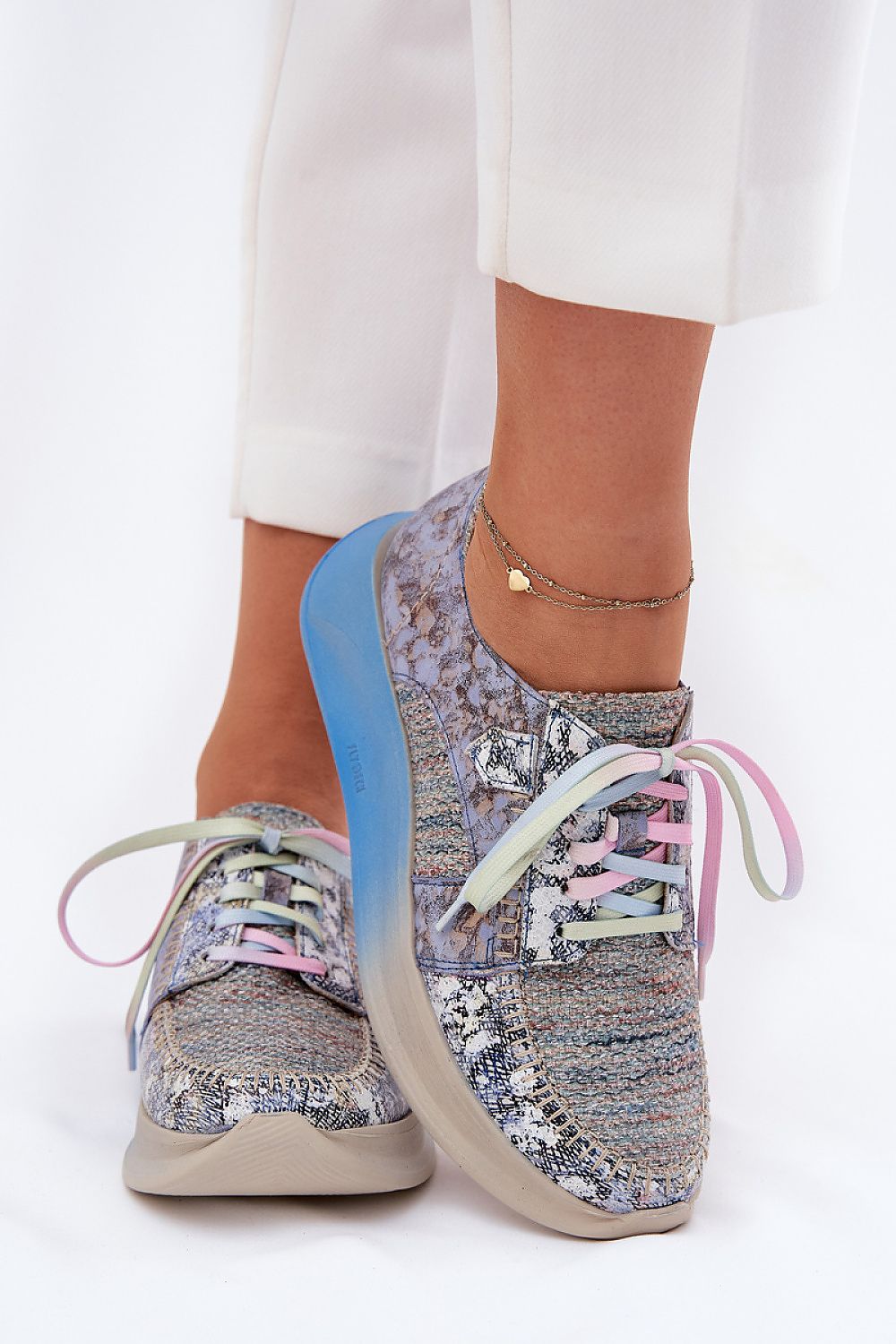  Half shoes model 212569 Step in style 