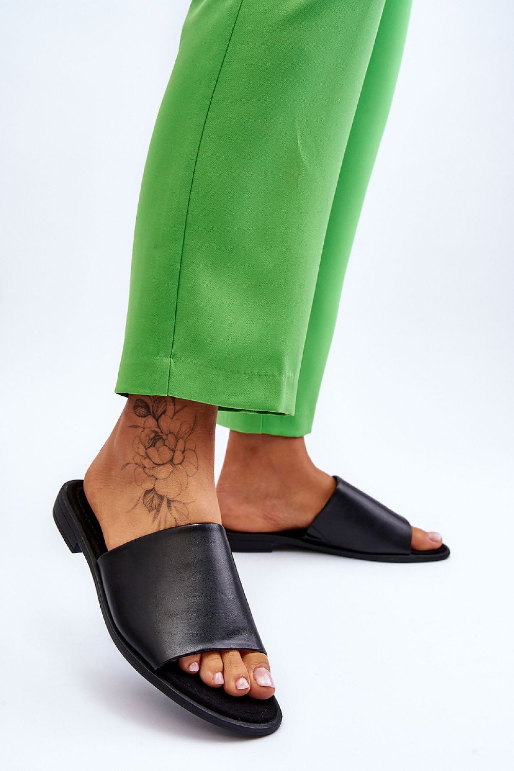  Flip-flops model 214376 Step in style 