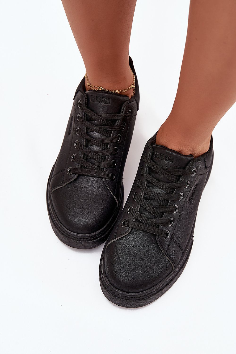  Sport Shoes model 216443 Step in style 